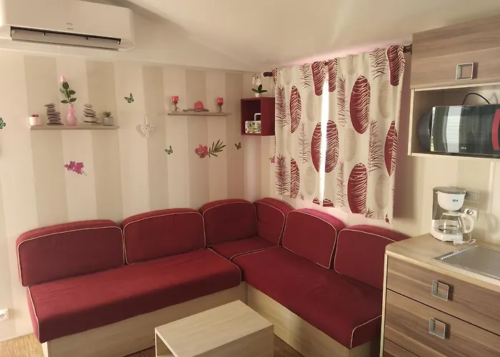 Mobilhome Proche Des Plages مكان تخييم